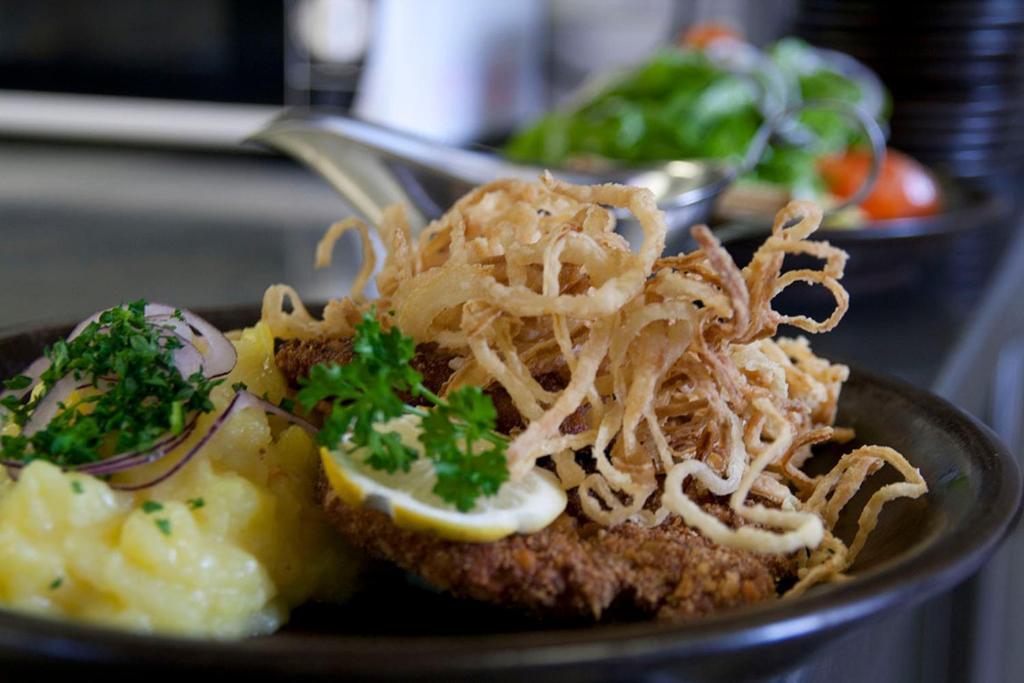 فندق Bischofshof Braustuben ريغنسبورغ المظهر الخارجي الصورة