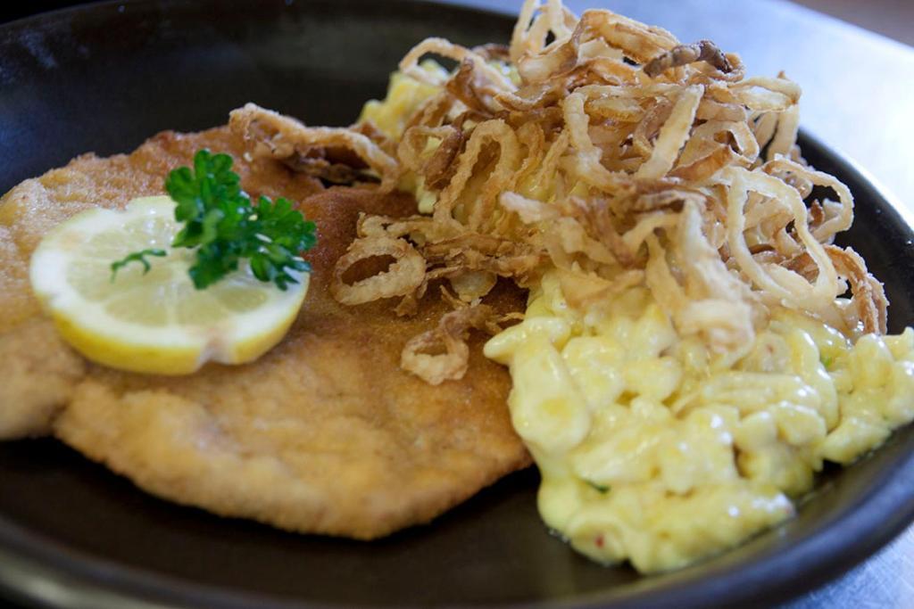 فندق Bischofshof Braustuben ريغنسبورغ المظهر الخارجي الصورة